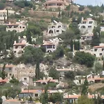 2 Bed Mountains And Costal Views With Pool Apartament *