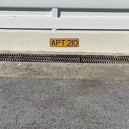 Lägenhet 2 Bed Mountains And Costal Views With Pool