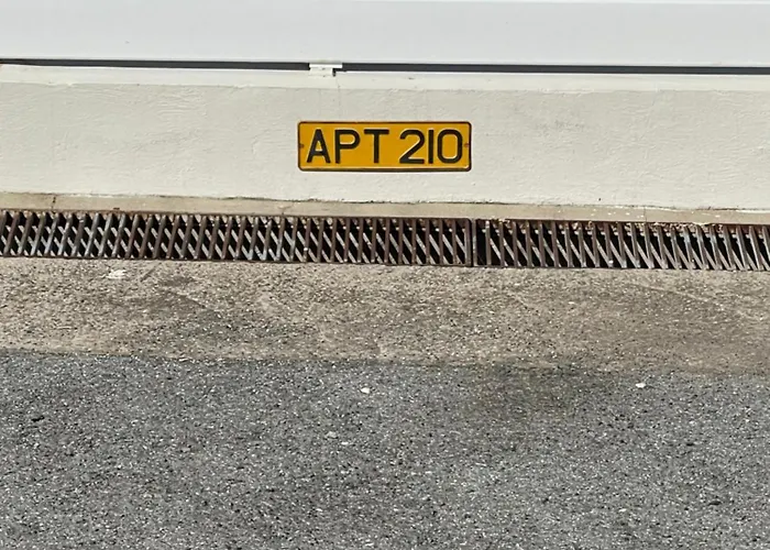 Lägenhet 2 Bed Mountains And Costal Views With Pool