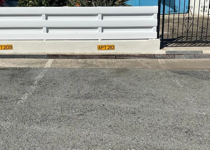 Lägenhet 2 Bed Mountains And Costal Views With Pool *