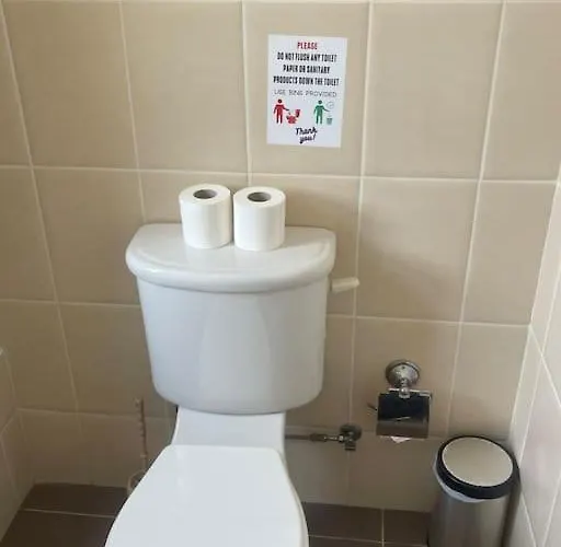 2 Bed Mountains And Costal Views With Pool Paphos