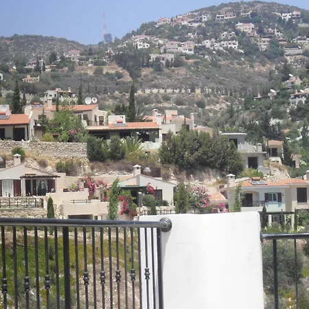 2 Bed Mountains And Costal Views With Pool Apartment Paphos