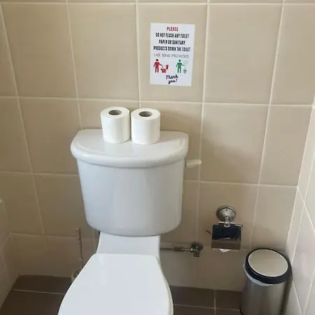 2 Bed Mountains And Costal Views With Pool パ フォス